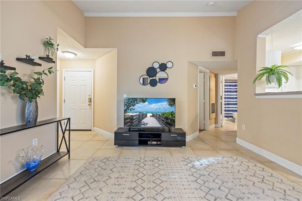 12550 Equestrian Cir, Unit 602, Fort Myers, FL 33907 Photo