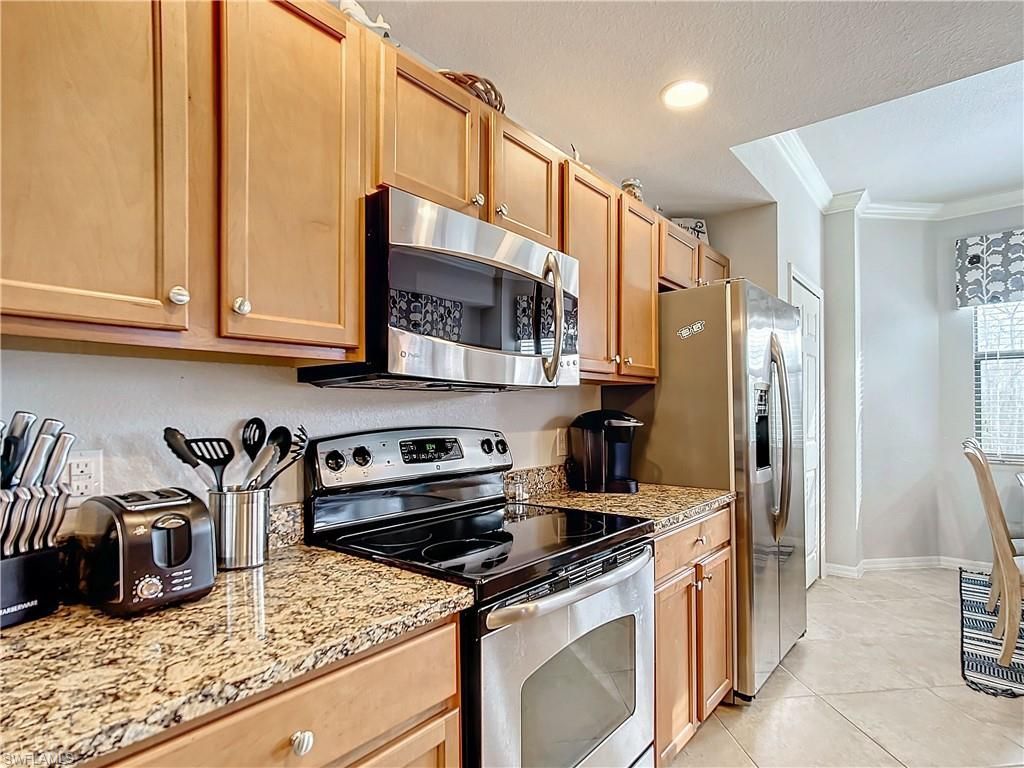 9715 Acqua Ct, Unit 127, Naples, FL 34113 Photo