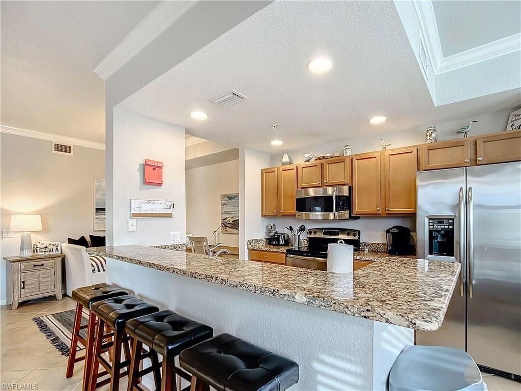 9715 Acqua Ct, Unit 127, Naples, FL 34113 Photo