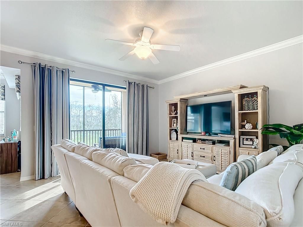 9715 Acqua Ct, Unit 127, Naples, FL 34113 Photo