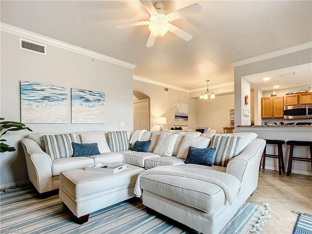9715 Acqua Ct, Unit 127, Naples, FL 34113 Photo