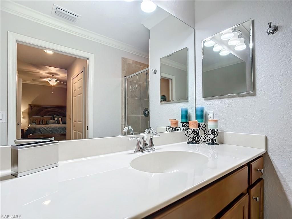 9715 Acqua Ct, Unit 127, Naples, FL 34113 Photo