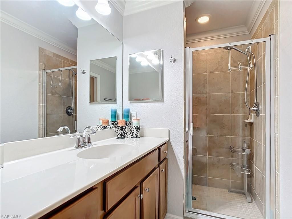 9715 Acqua Ct, Unit 127, Naples, FL 34113 Photo
