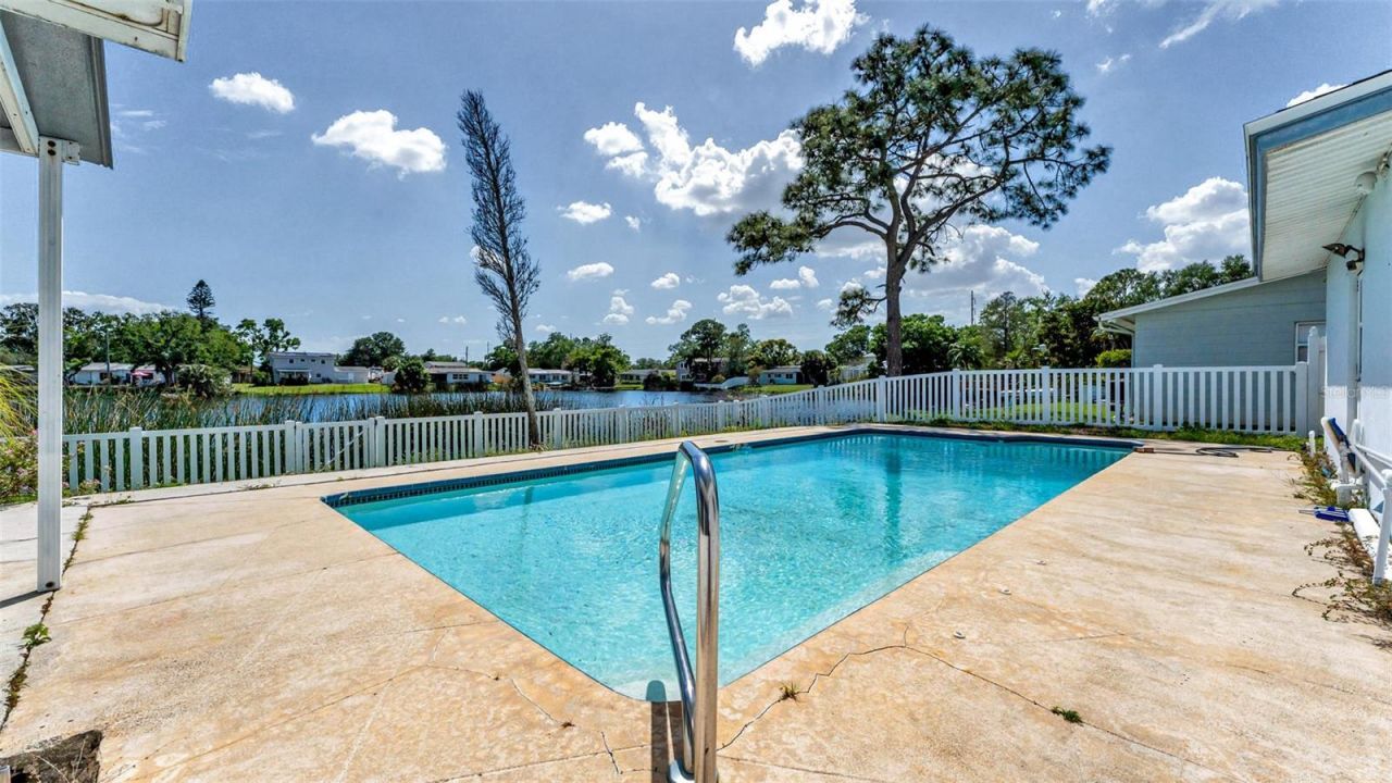 1494 85th Avenue N, Saint Petersburg, FL 33702 Photo