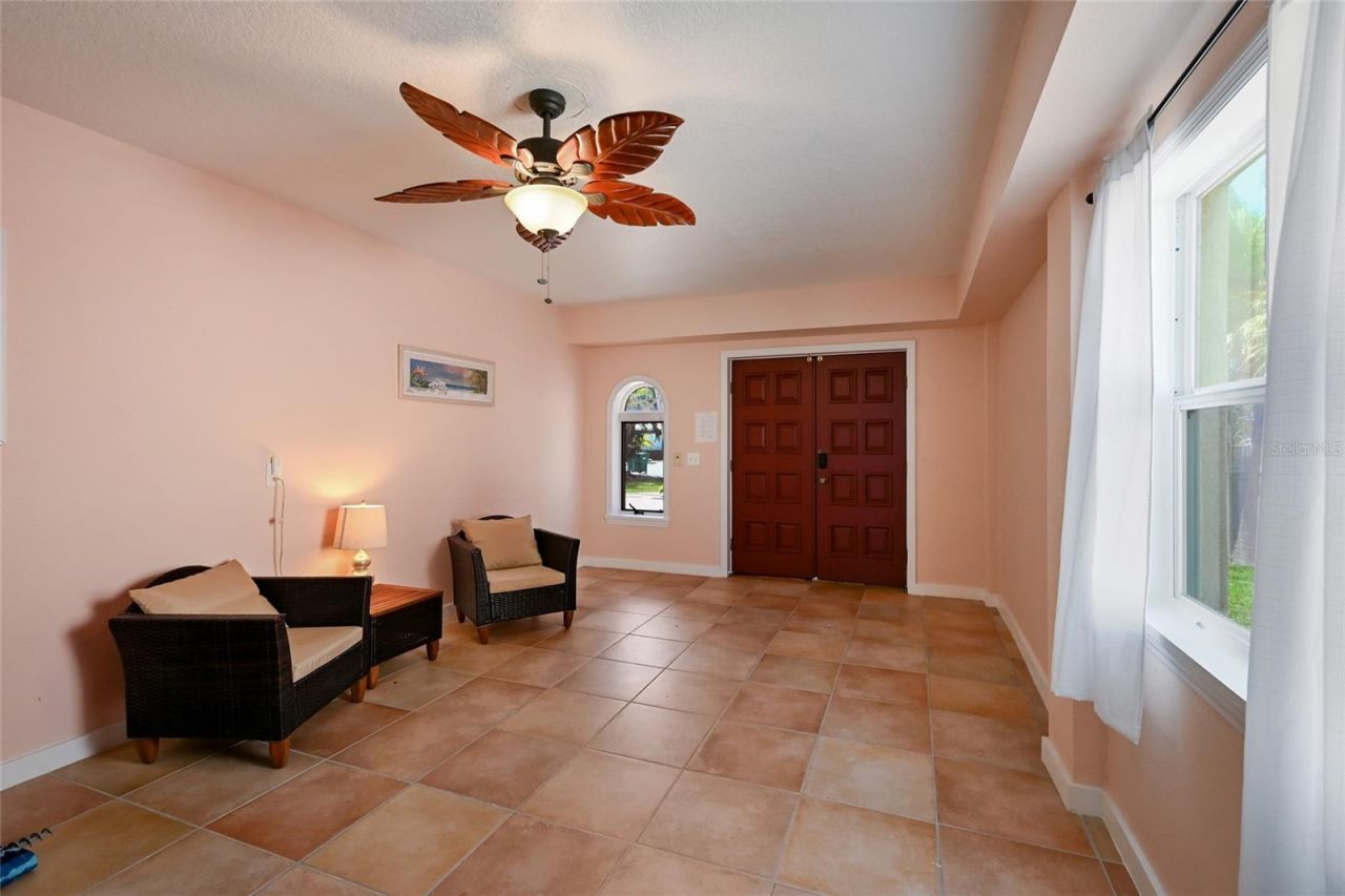 889 N Shore Drive, Anna Maria, FL 34216 Photo