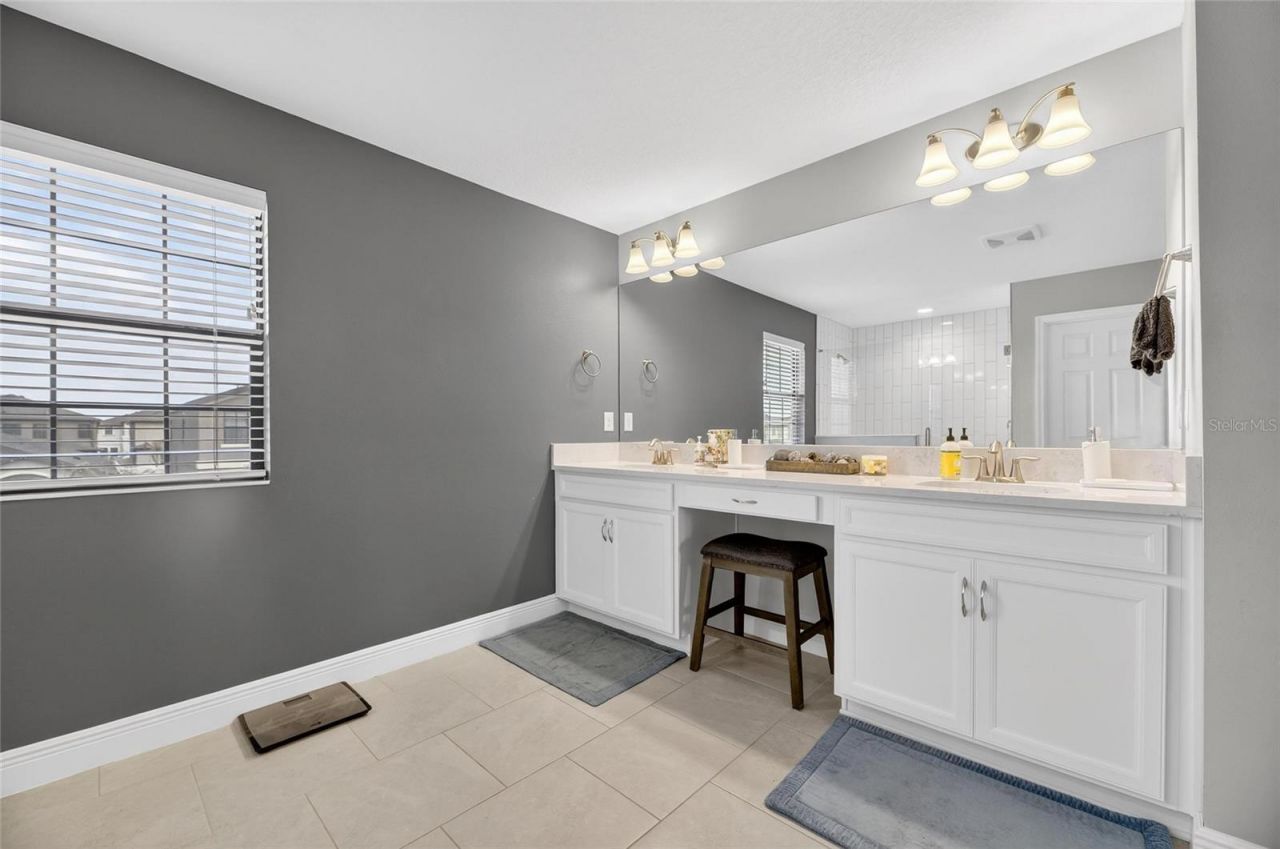 12444 Horseshoe Bend Drive, Lithia, FL 33547 Photo