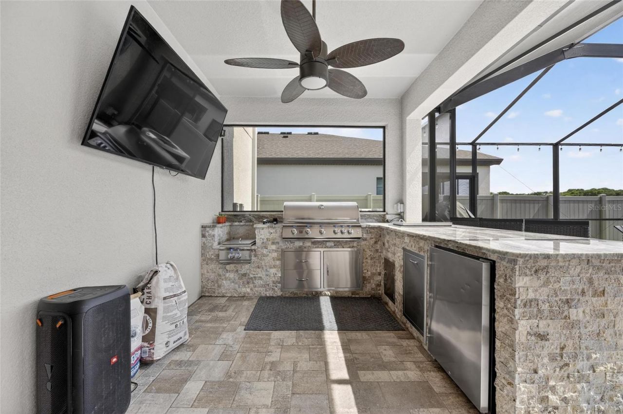 12444 Horseshoe Bend Drive, Lithia, FL 33547 Photo
