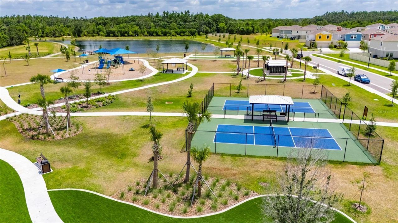 12444 Horseshoe Bend Drive, Lithia, FL 33547 Photo