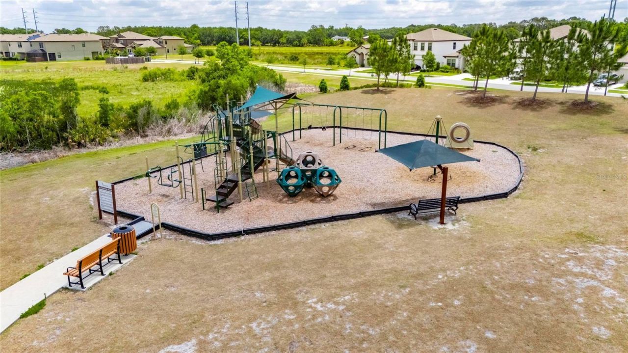12444 Horseshoe Bend Drive, Lithia, FL 33547 Photo
