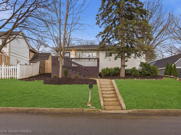 104 E Division Street, Lemont, IL 60439