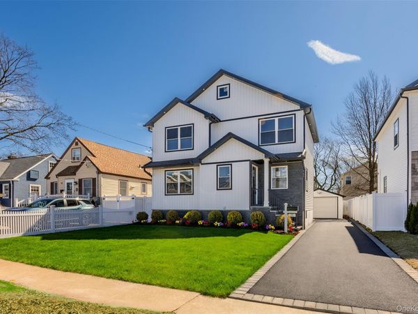 19 Rugby Road, Merrick, NY 11566