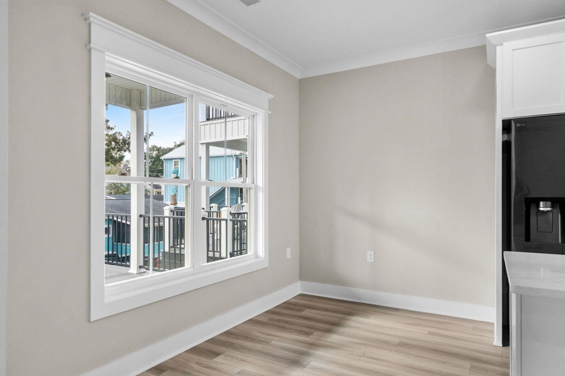 6001-mh14c S Kings Hwy.  Photo 31