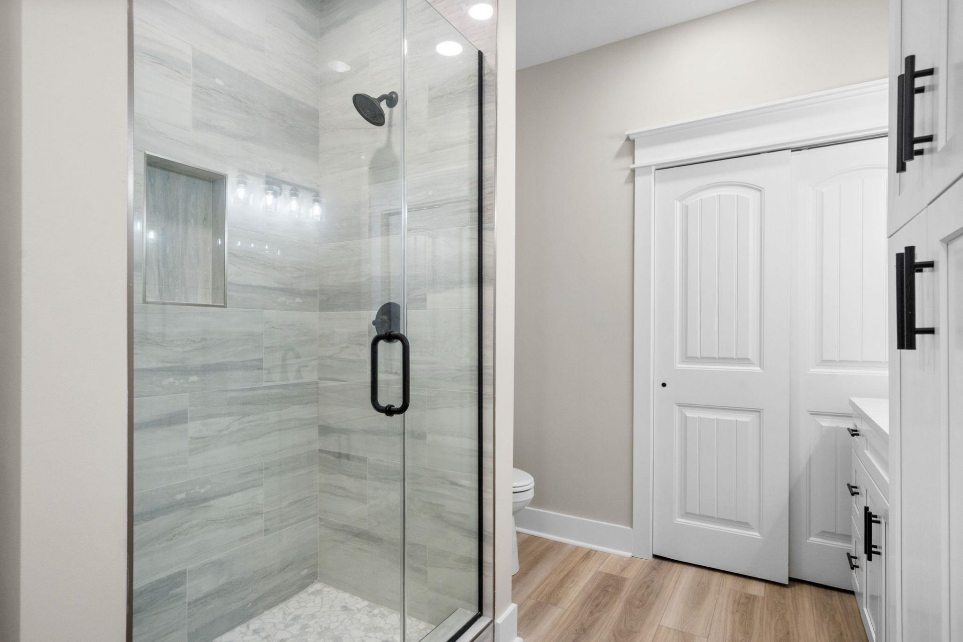 6001-mh14c S Kings Hwy.  Photo 38