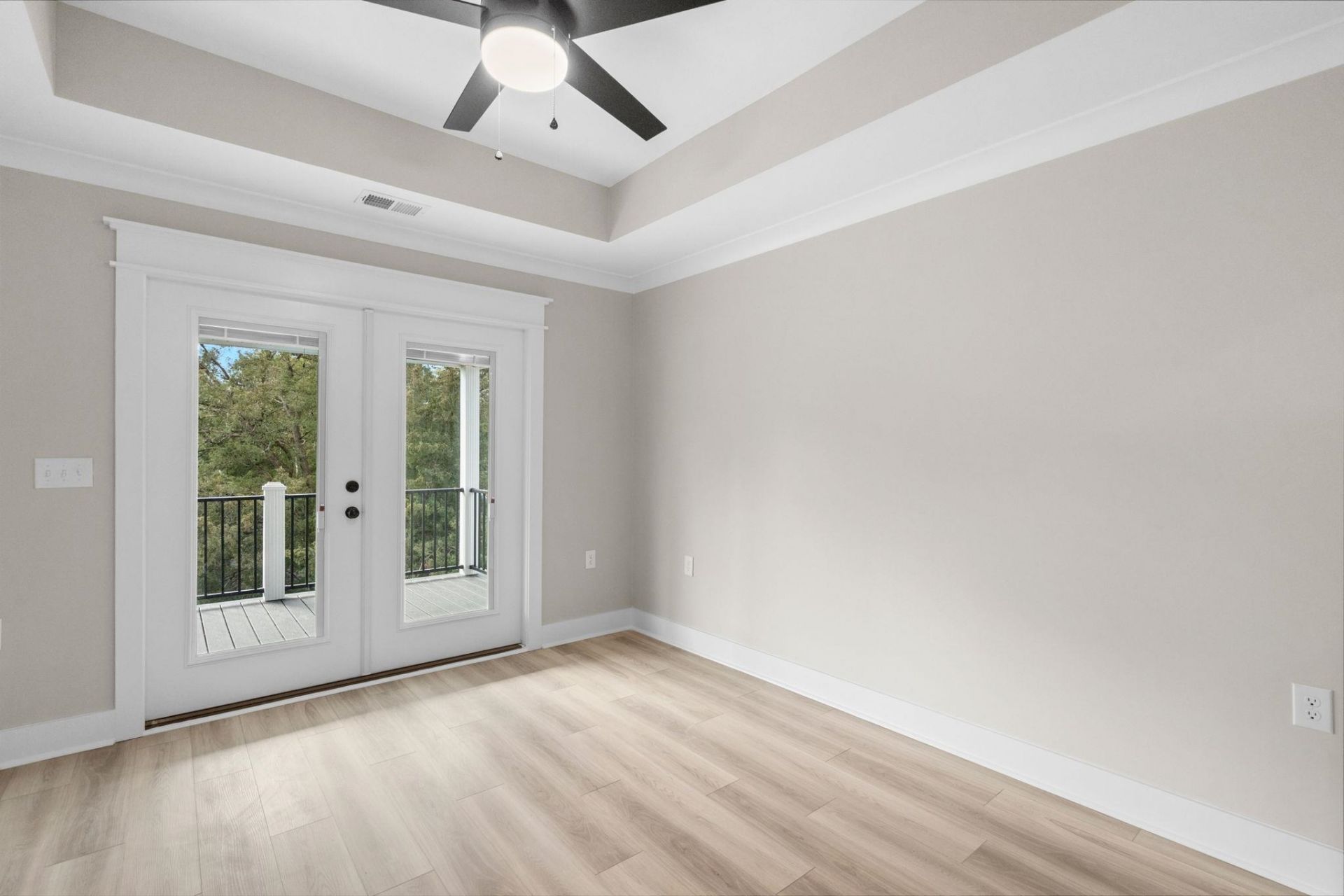 6001-mh14c S Kings Hwy.  Photo 39