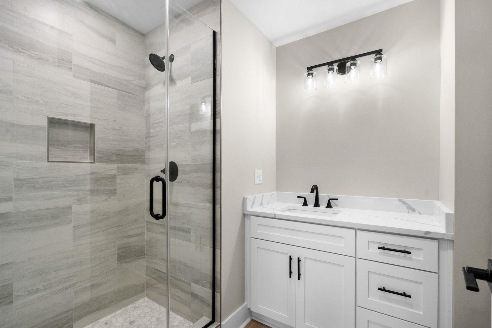 6001-mh14c S Kings Hwy.  Photo 48