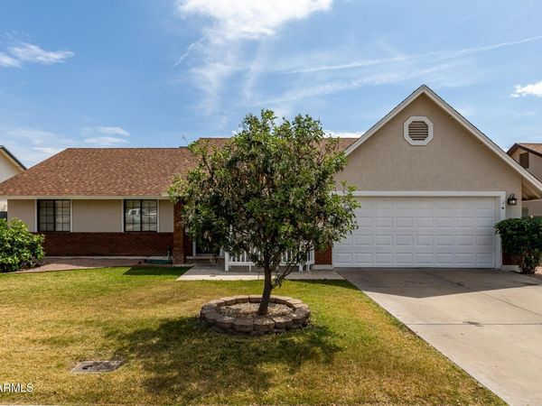 4021 E DES MOINES Street, Mesa, AZ 85205