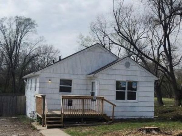 2524 Race Avenue, Independence, MO 64052