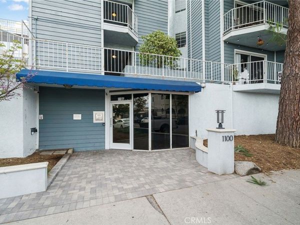 1100 Euclid Avenue, Unit 210, Long Beach, CA 90804