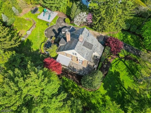 18 Chestnut Pl, Millburn, NJ 07078