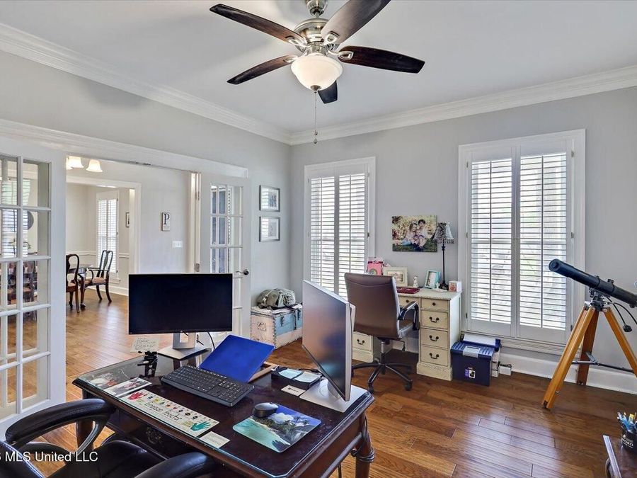 Property Image 9