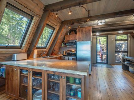 949 Skyline Drive, Tahoe City, CA 96145 Photo