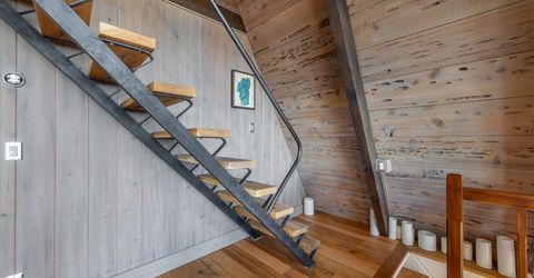 949 Skyline Drive, Tahoe City, CA 96145 Photo