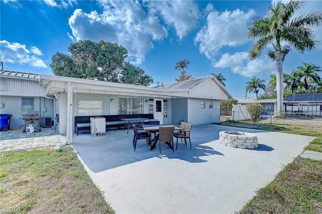 1138 Harbor Dr, Fort Myers, FL 33917 Photo