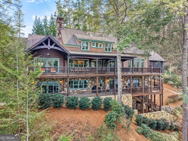 3914 Brandon Mill Road, Lakemont, GA 30552