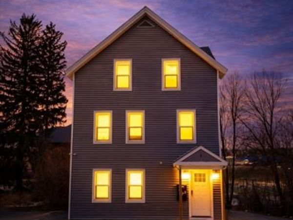 4 S Harlem St, Worcester, MA 01610