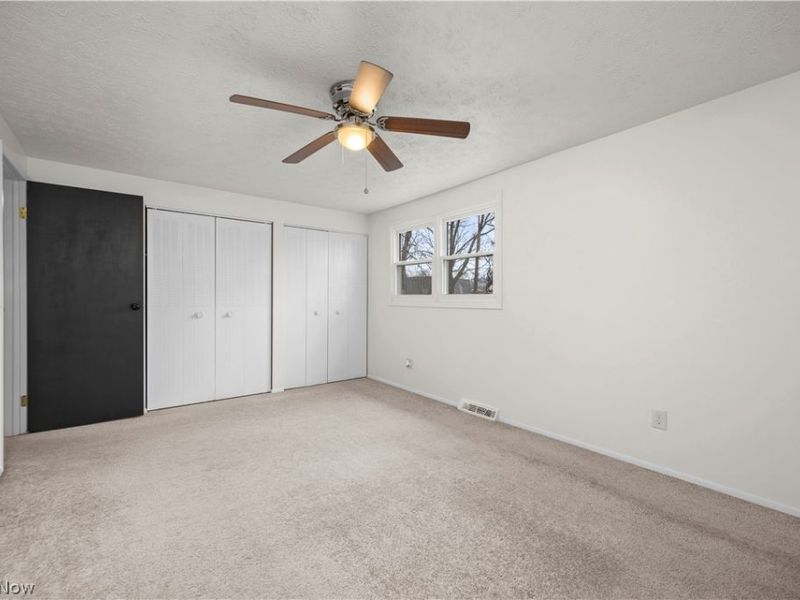 4004 Washington Avenue , Lorain, OH 44052 Photo 18