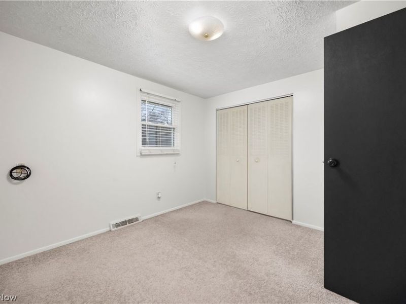 4004 Washington Avenue , Lorain, OH 44052 Photo 21