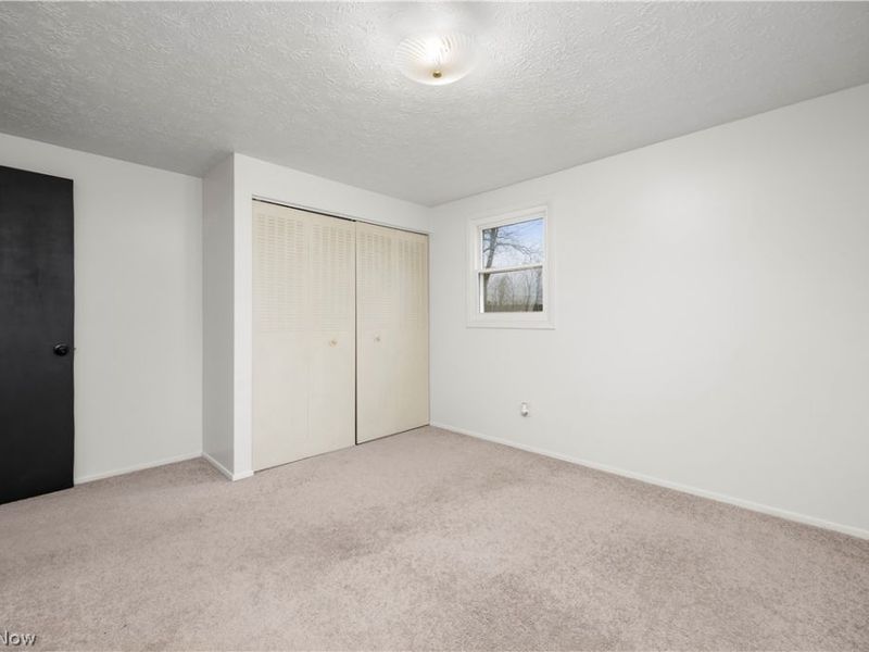 4004 Washington Avenue , Lorain, OH 44052 Photo 24