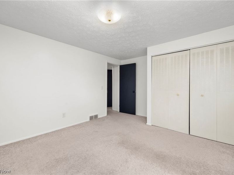 4004 Washington Avenue , Lorain, OH 44052 Photo 27