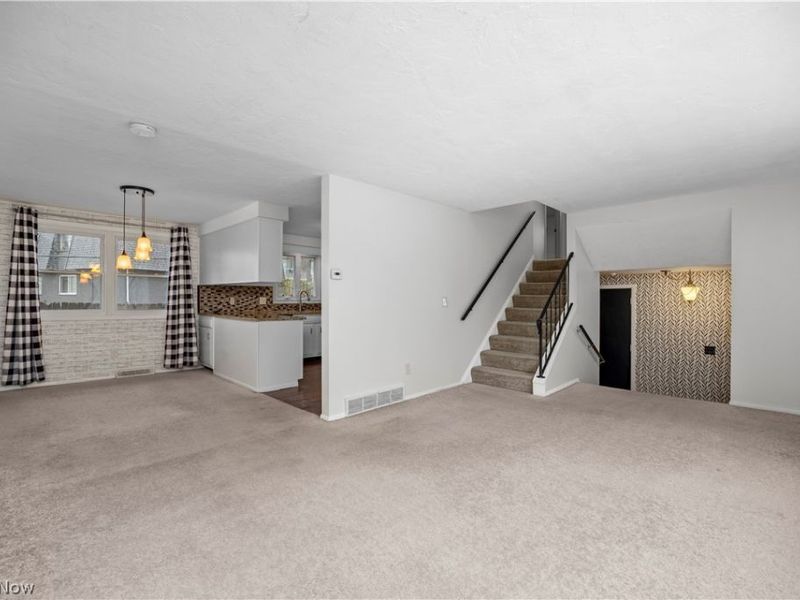 4004 Washington Avenue , Lorain, OH 44052 Photo 8