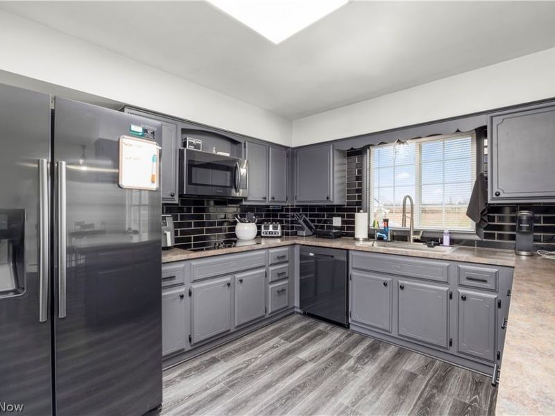 32 Elmwood Drive, Greenwich, OH 44837 Photo 16