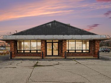 1015 E Napier Avenue, Benton Harbor, MI 49022