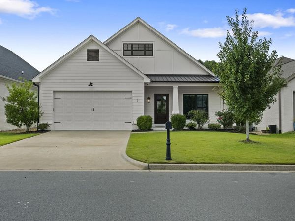 7 Crosswood Court, Little Rock, AR 72223