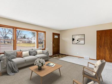 1455 Dixon Drive, Saint Paul Park, MN 55071