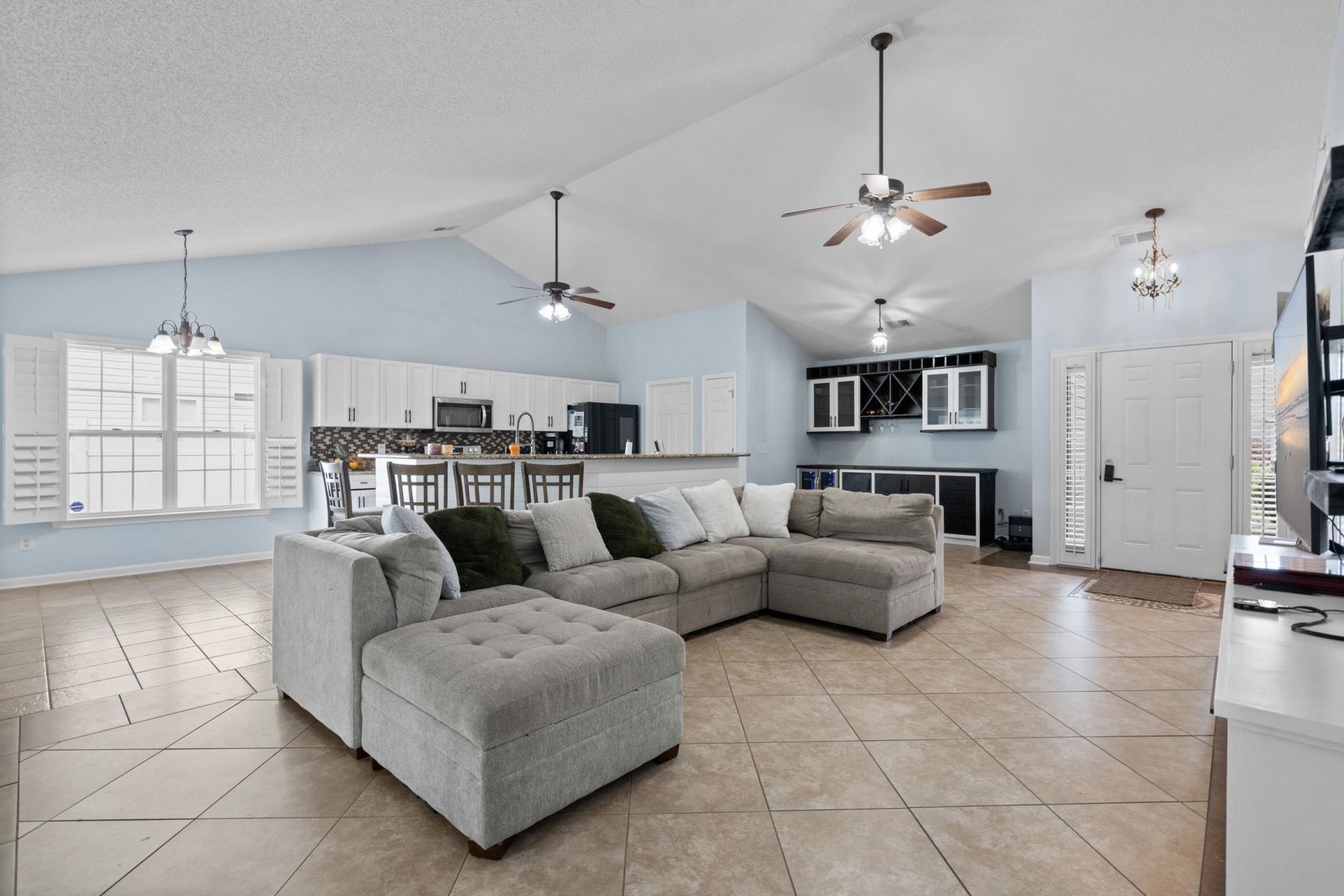 241 Bonnie Bridge Circle Photo 10