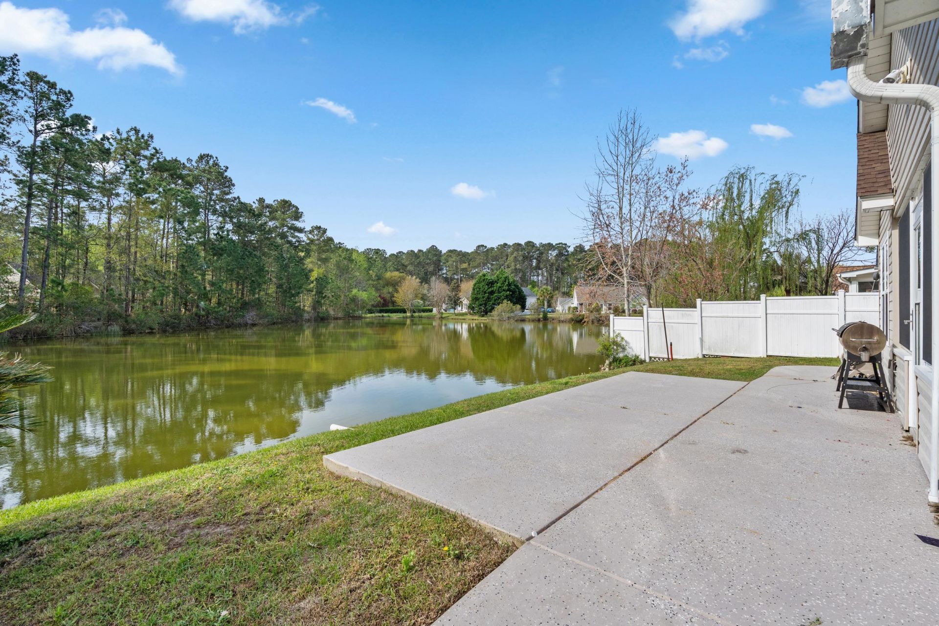 241 Bonnie Bridge Circle Photo 20