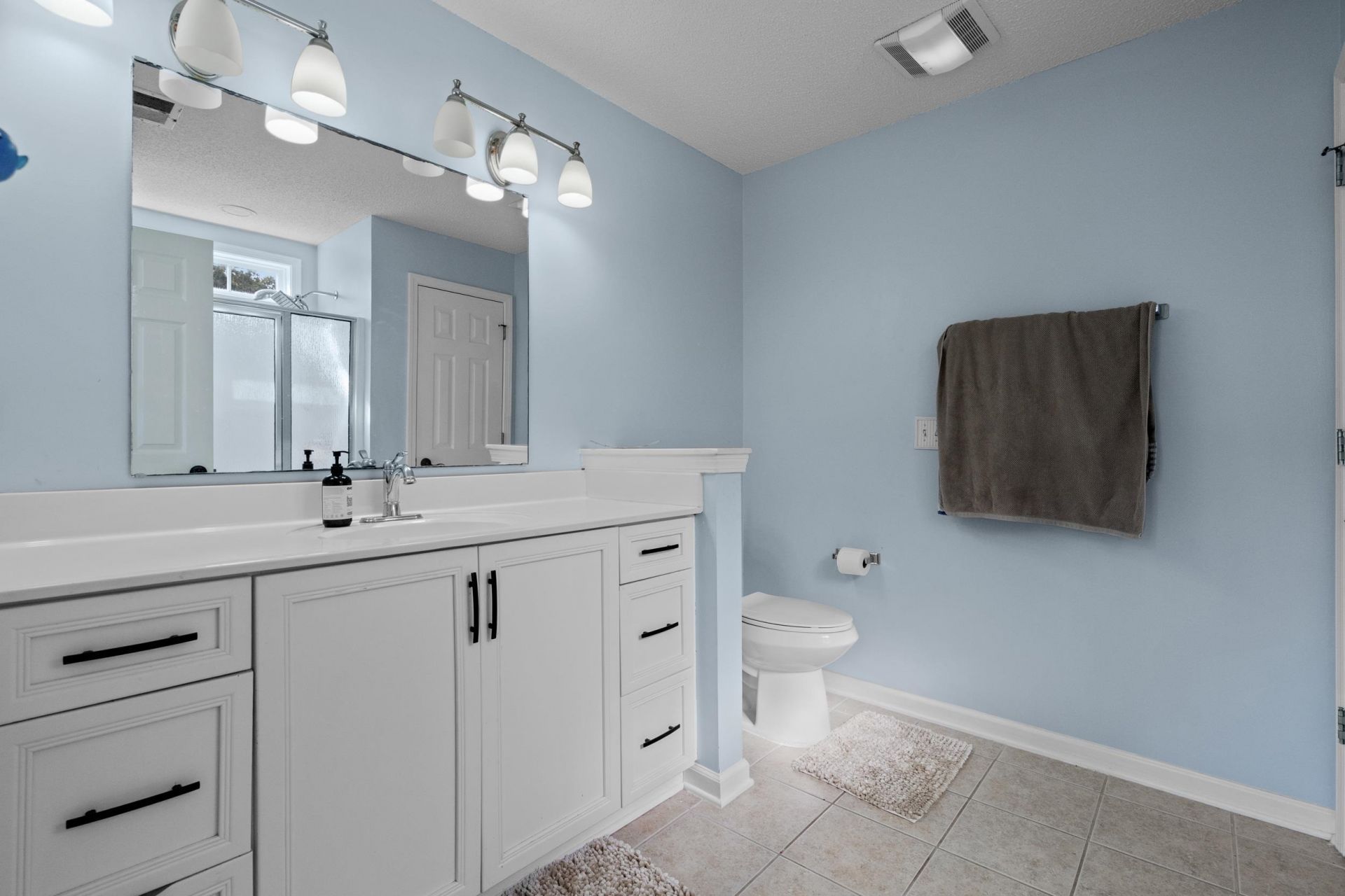 241 Bonnie Bridge Circle Photo 24