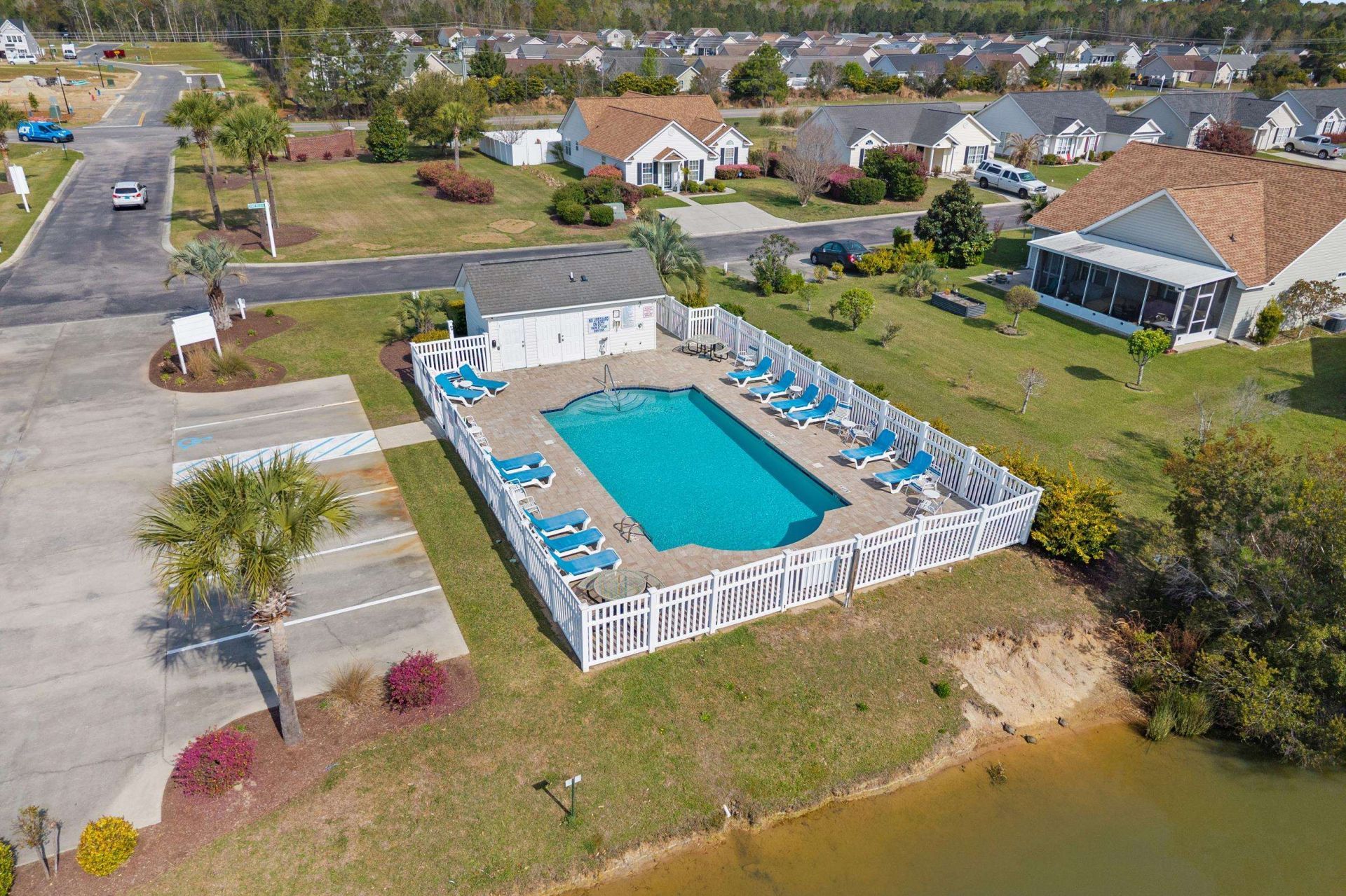 241 Bonnie Bridge Circle Photo 36