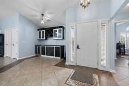 241 Bonnie Bridge Circle photo 4