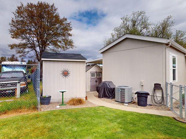 2423 SW Webster Road, Grants Pass, OR 97526