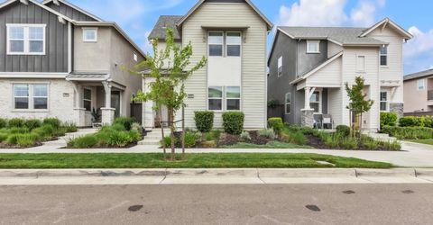 2692 Bathford St, Sacramento, CA 95833 Photo