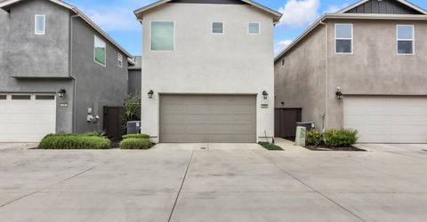 2692 Bathford St, Sacramento, CA 95833 Photo