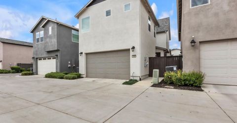 2692 Bathford St, Sacramento, CA 95833 Photo