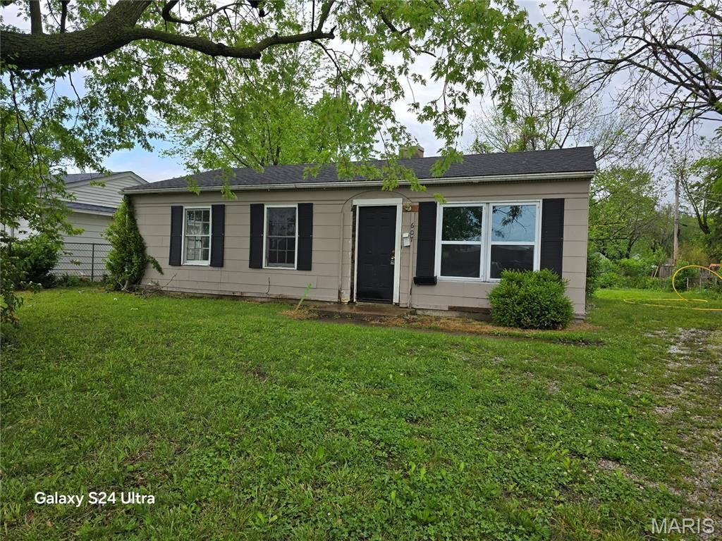 6 Saint Columba Drive , Cahokia, IL 62206 Main Photo