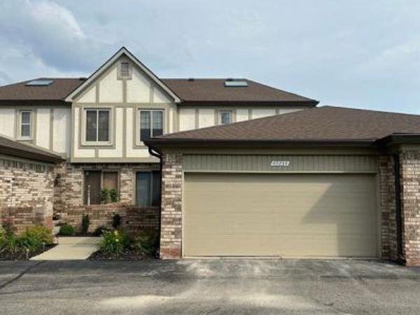 49234 ALMA Court, Shelby Twp, MI 48315