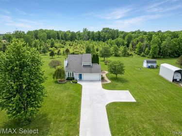 1171 N McKinley Road, Clayton Twp, MI 48433
